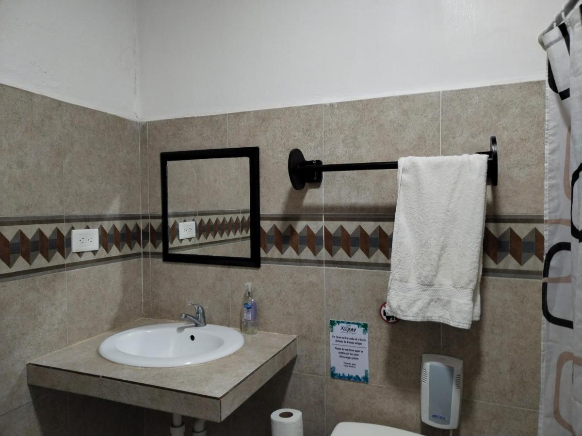Hostel Casa Xtakay Valladolid  Buitenkant foto